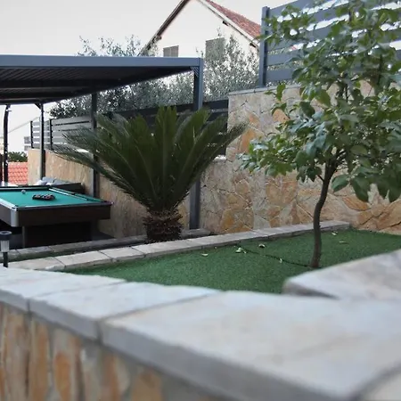 Villa Luxury Lana Apt, Seaview Terrace, Large Outdoor Space, Bbq Trogir