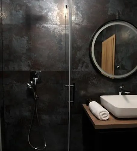 Luxury Lana Apt, Seaview Terrace, Large Outdoor Space, Bbq Villa